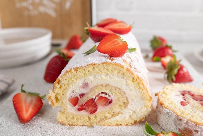 Strawberries & Cream Cake Roll Recipe